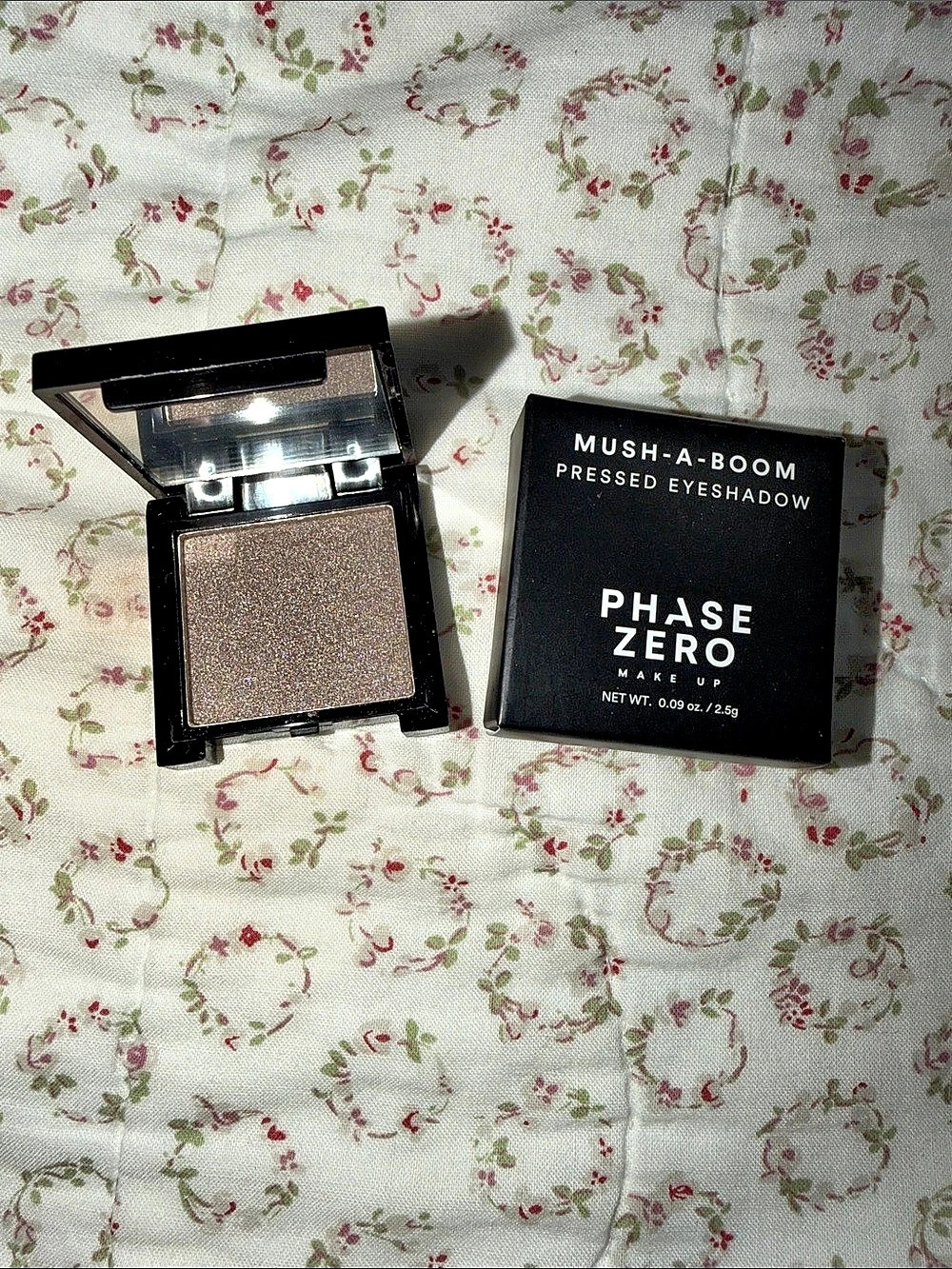 Phase Zero Mush-A-Boom Pressed Eyeshadow in Brown